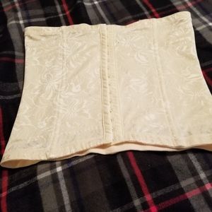 💥SALE💥 Maiden form waist shaper size L color beige.